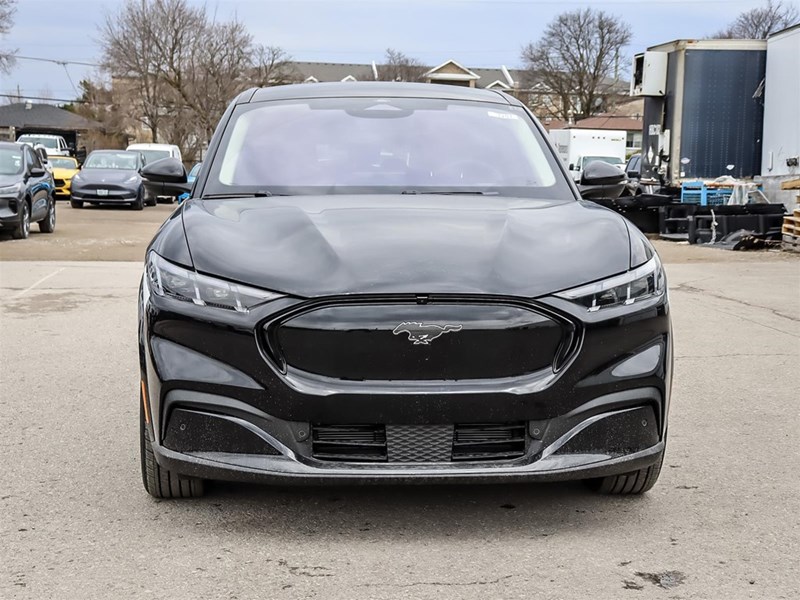 2025 Ford Mustang Mach-E Premium AWD