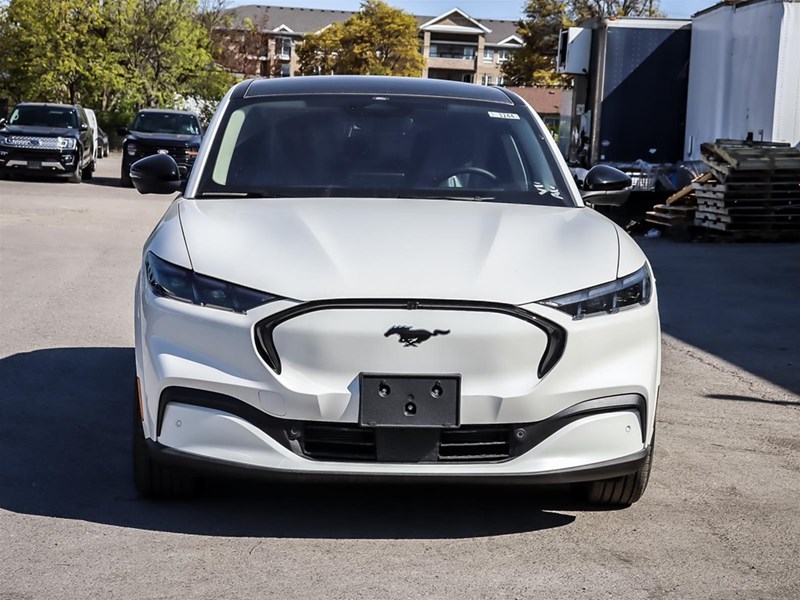 2025 Ford Mustang Mach-E Premium AWD