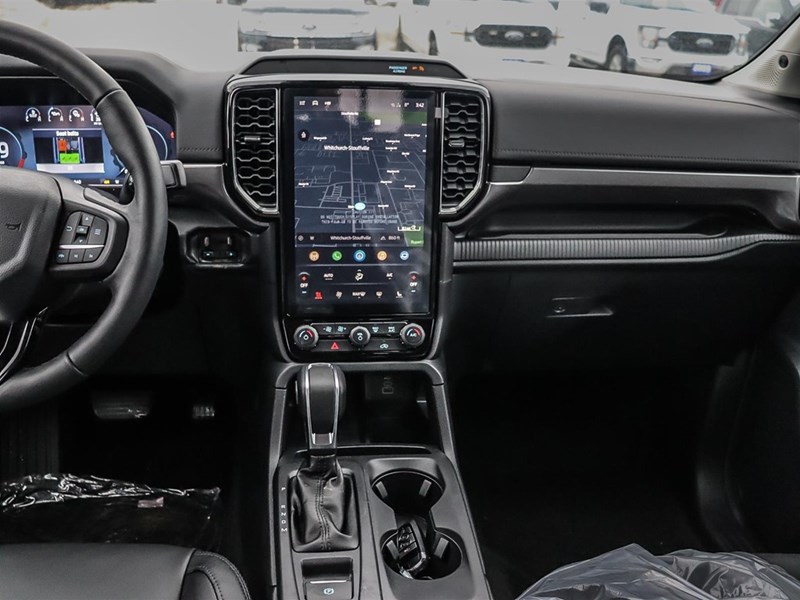 2025 Ford Ranger LARIAT 4WD SuperCrew 5' Box