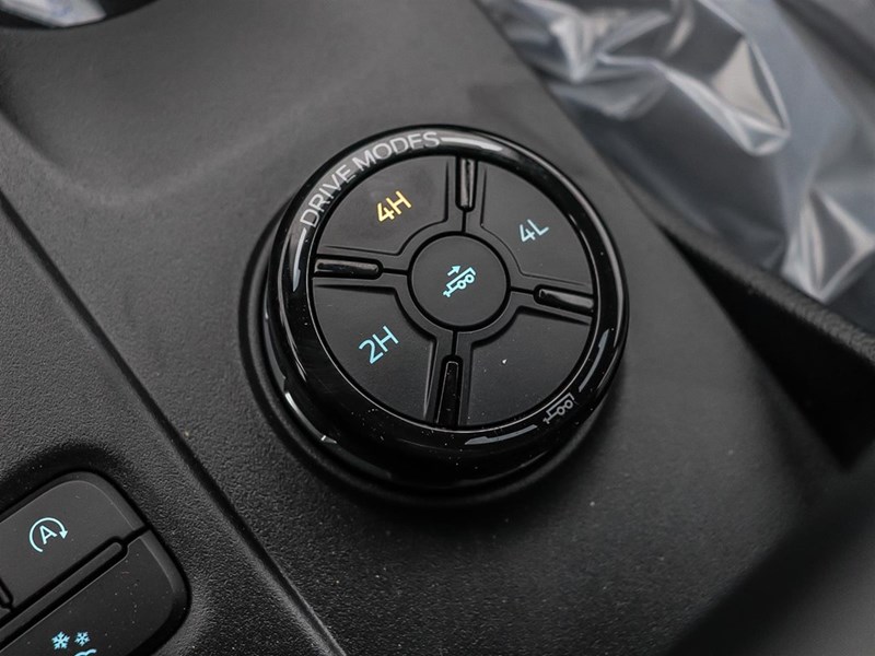 2025 Ford Ranger LARIAT 4WD SuperCrew 5' Box