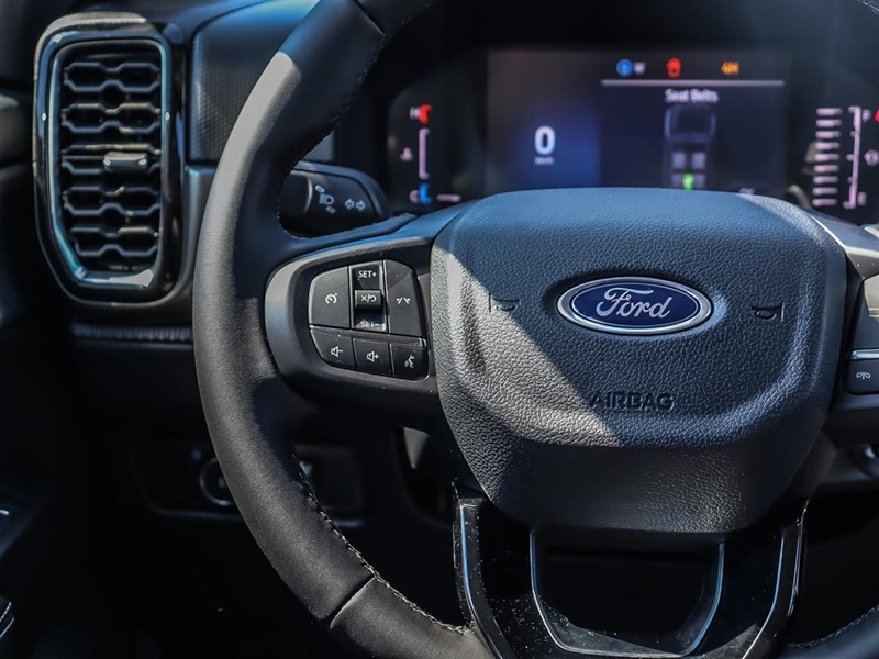 2025 Ford Ranger XLT 4WD SuperCrew 5' Box