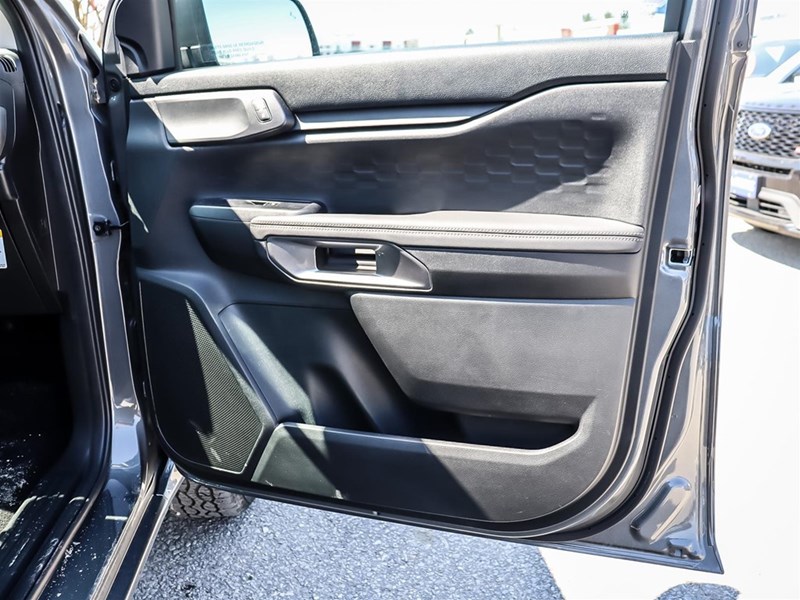 2025 Ford Ranger XLT 4WD SuperCrew 5' Box