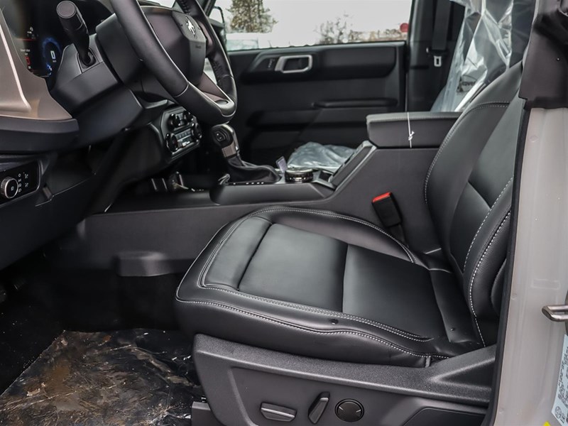 2026 Ford Bronco Outer Banks 4 Door 4x4