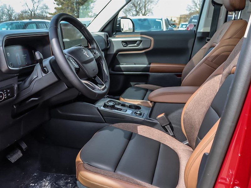 2026 Ford Bronco Sport Outer Banks 4x4