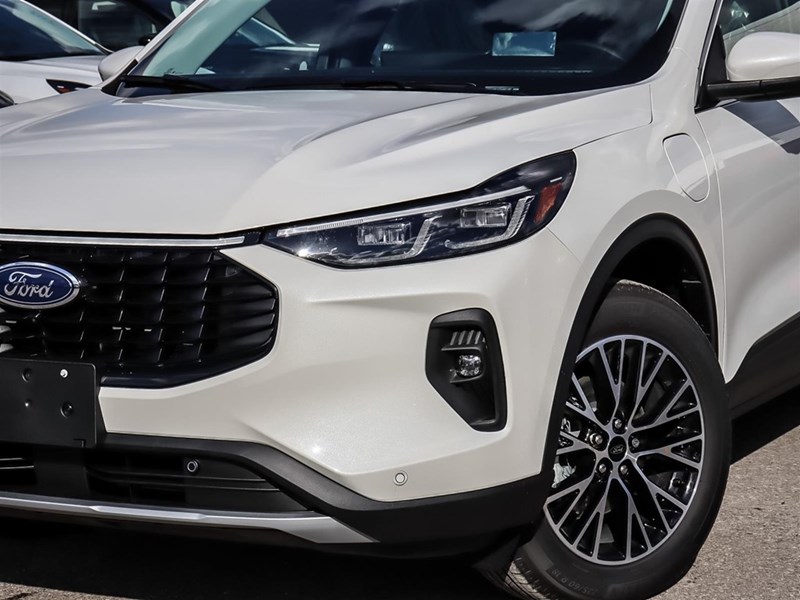 2026 Ford Escape PHEV FWD