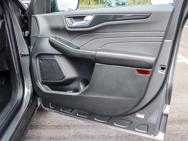 2026 Ford Escape ST-Line AWD