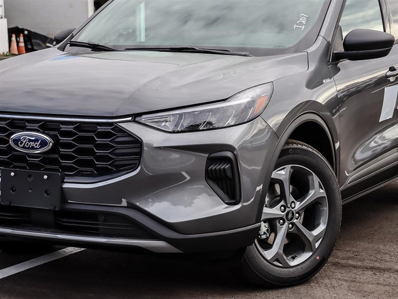 2026 Ford Escape ST-Line AWD