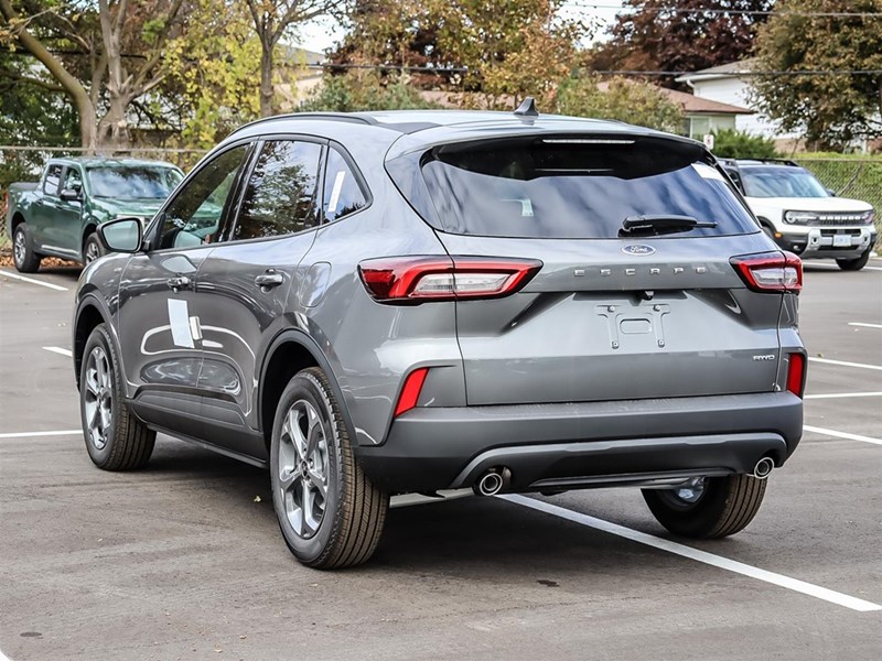 2026 Ford Escape ST-Line AWD