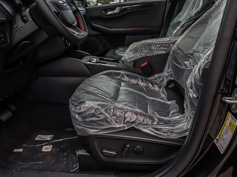 2026 Ford Escape ST-Line AWD