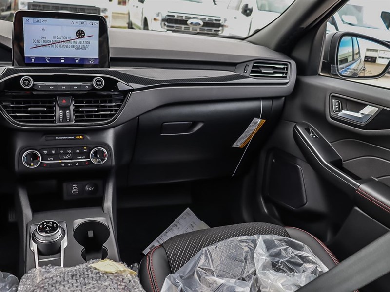 2026 Ford Escape ST-Line AWD