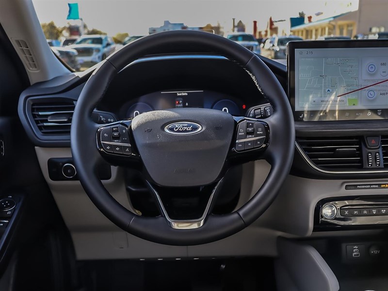 2026 Ford Escape Platinum AWD