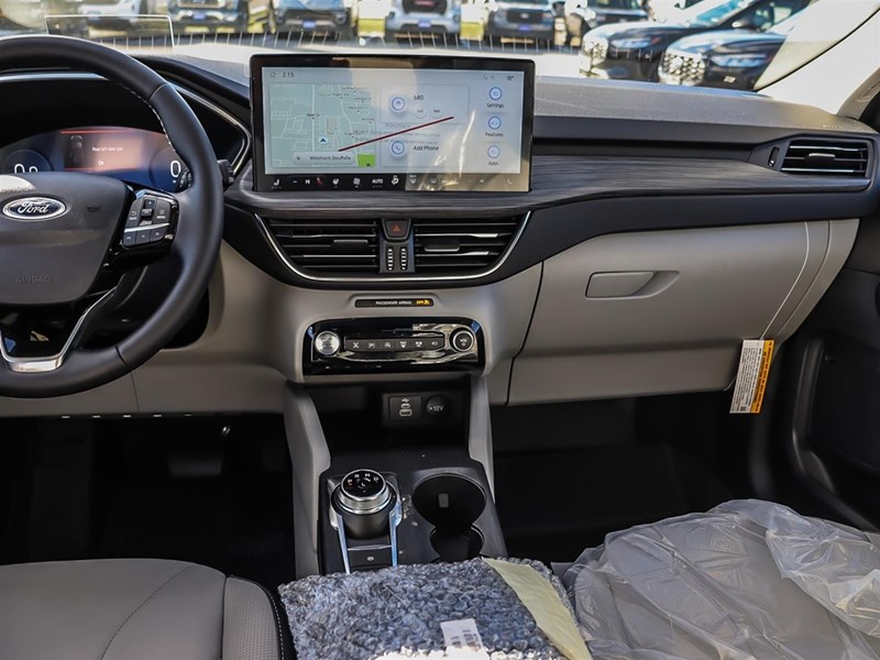 2026 Ford Escape Platinum AWD