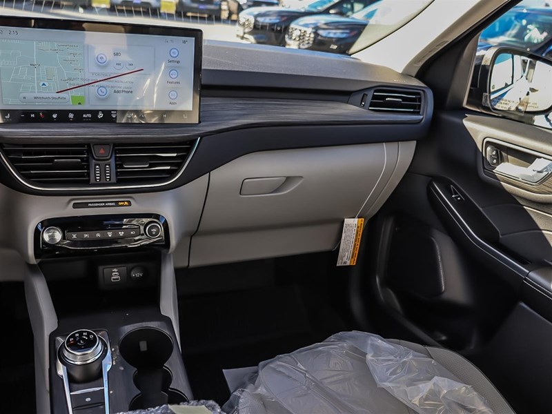 2026 Ford Escape Platinum AWD