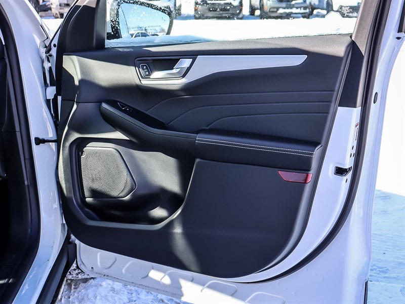 2026 Ford Escape Platinum AWD