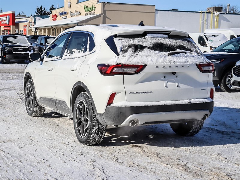 2026 Ford Escape Platinum AWD