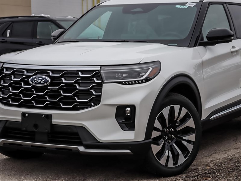 2026 Ford Explorer Platinum 4WD