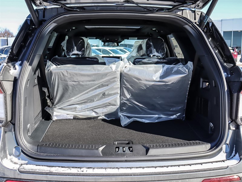 2026 Ford Explorer ST 4WD