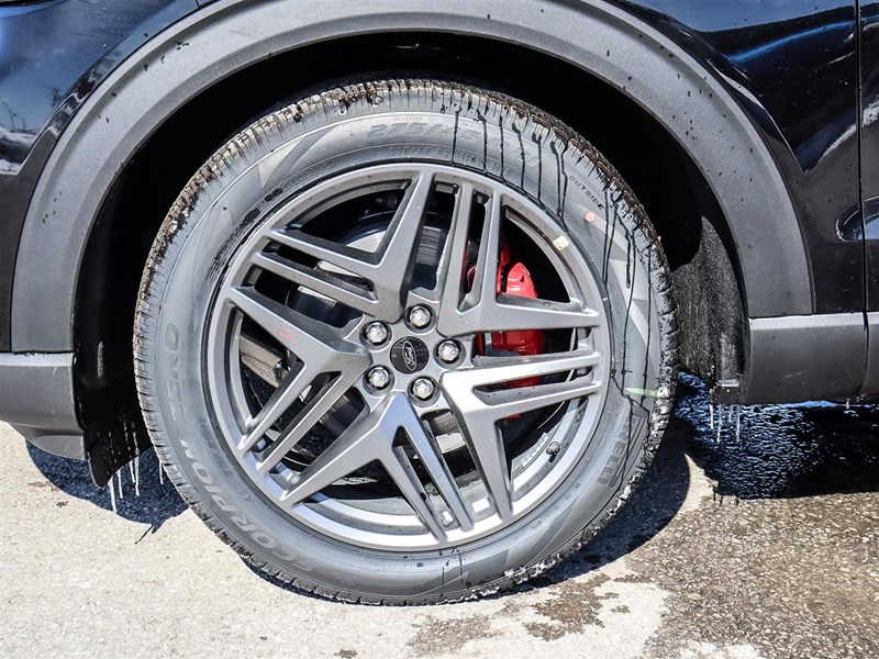 2026 Ford Explorer ST 4WD