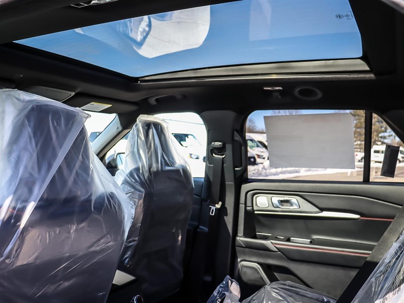 2026 Ford Explorer ST 4WD