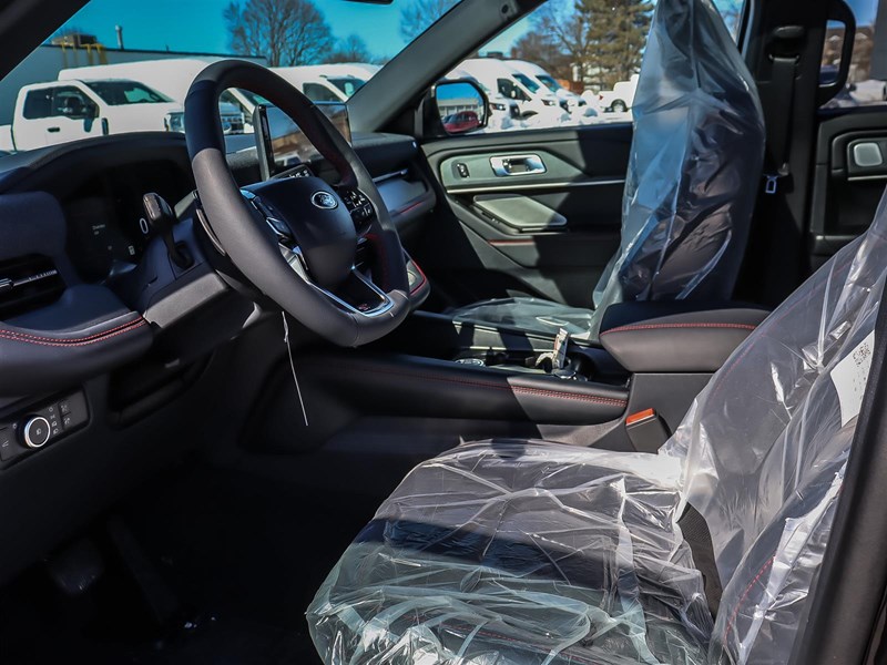 2026 Ford Explorer ST 4WD