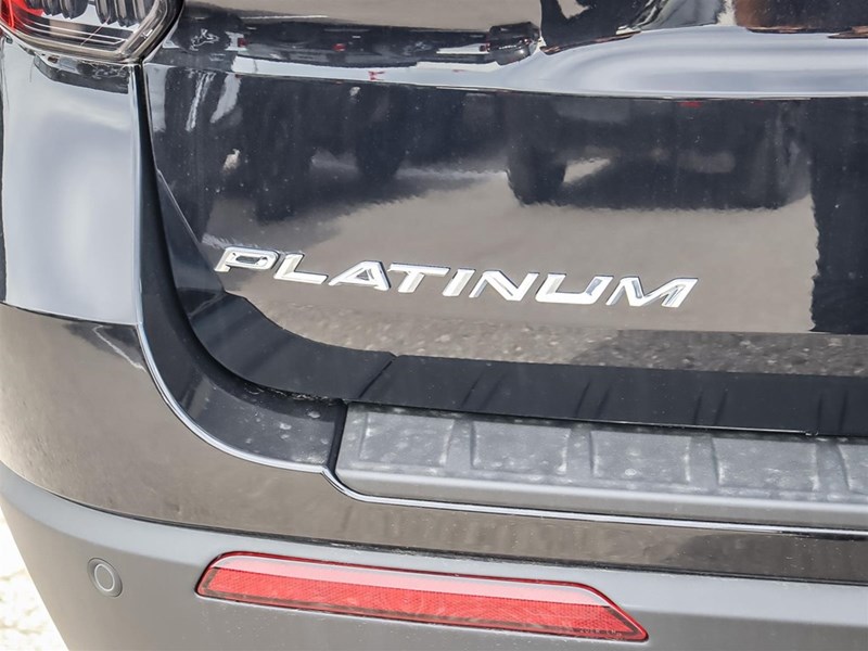 2026 Ford Explorer Platinum 4WD