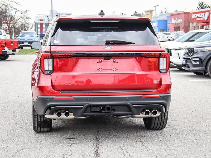 2026 Ford Explorer ST 4WD