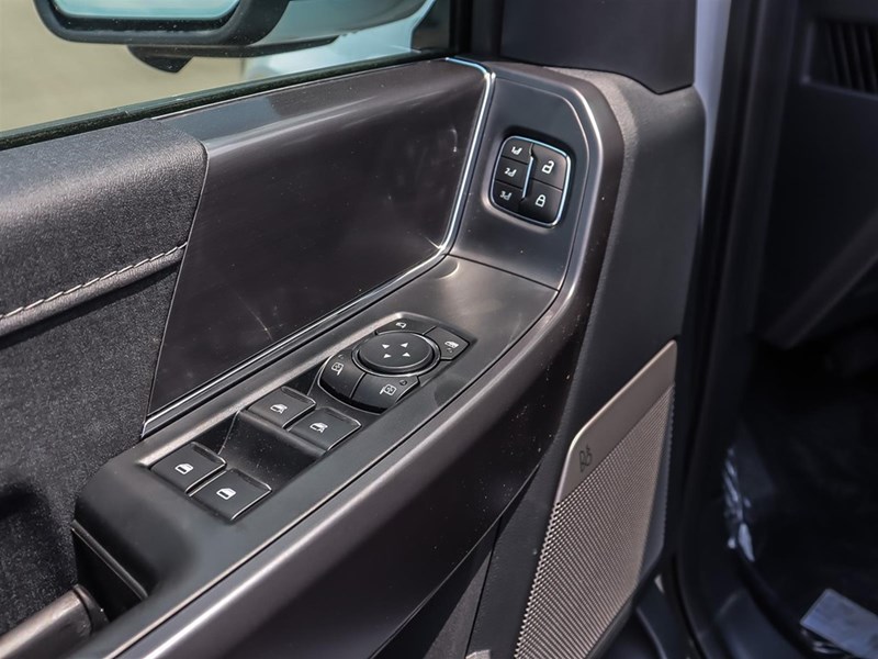 2026 Ford F-150 LARIAT 4WD SuperCrew 5.5' Box