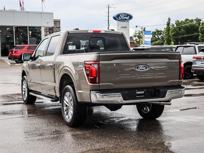 2026 Ford F-150 LARIAT 4WD SuperCrew 5.5' Box
