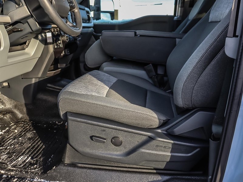 2026 Ford F-250 XLT 4WD SuperCab 8' Box