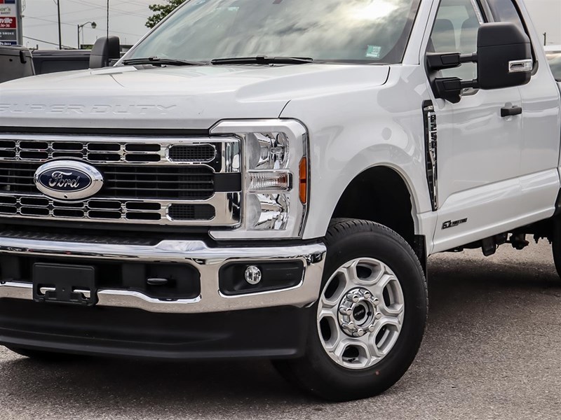 2026 Ford Super Duty F-250 SRW XLT 4WD SuperCab 8' Box