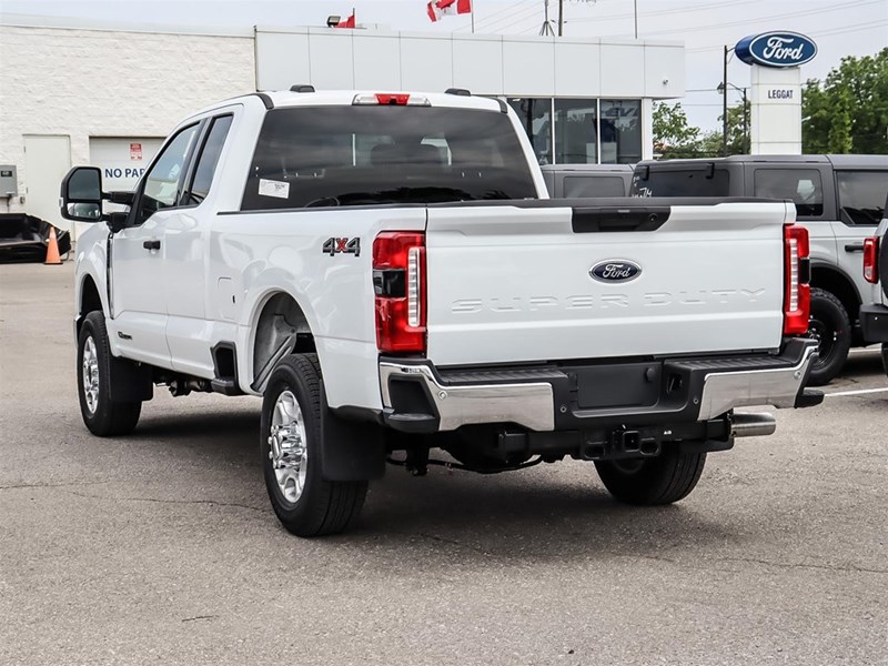 2026 Ford Super Duty F-250 SRW XLT 4WD SuperCab 8' Box