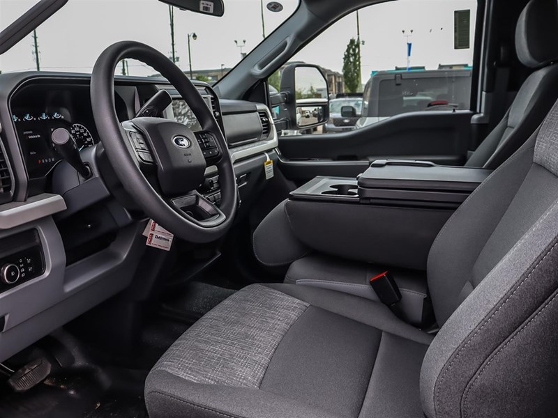 2026 Ford Super Duty F-250 SRW XLT 4WD SuperCab 8' Box