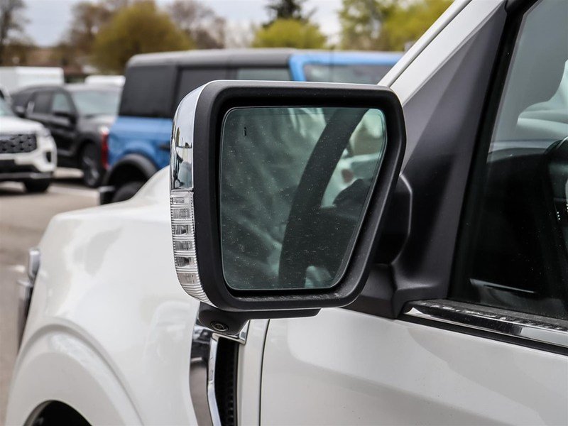2026 Ford F-150 LARIAT 4WD SuperCrew 5.5' Box