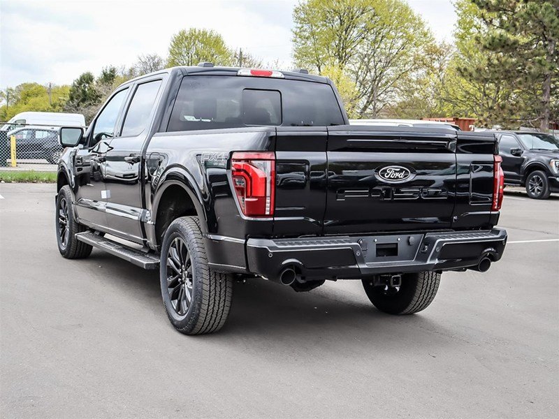 2026 Ford F-150 LARIAT 4WD SuperCrew 5.5' Box