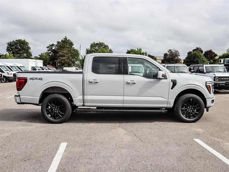 2026 Ford F-150 LARIAT 4WD SuperCrew 5.5' Box