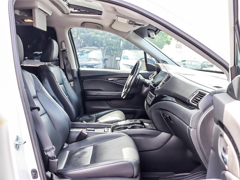 2022 Honda Pilot Touring 7-Passenger AWD