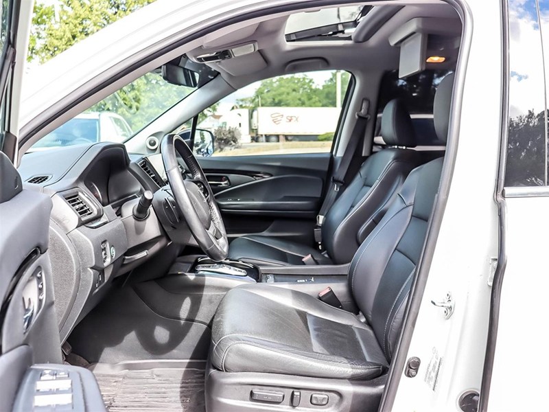 2022 Honda Pilot Touring 7-Passenger AWD