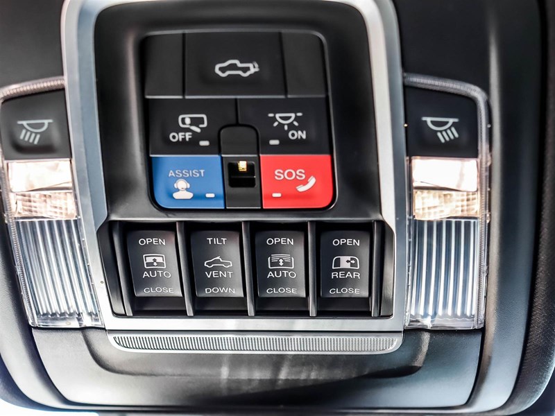 2022 RAM 1500 Limited 4x4 Crew Cab 5'7