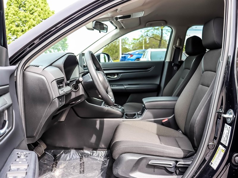 2025 Honda CR-V LX AWD