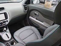 2016 Kia Soul EV 2016 Kia Soul EV — New Battery, No Accidents, All-