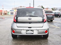 2016 Kia Soul EV 2016 Kia Soul EV — New Battery, No Accidents, All-