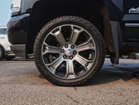 2017 Chevrolet Silverado 1500 HIGH COUNTRY 5.3L-PENDING SOLD