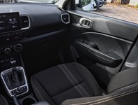 2022 Hyundai Venue Trend IVT