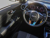 2023 Kia Forte EX IVT