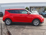 2023 Kia Soul EX IVT