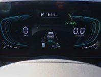 2024 Kia Niro PHEV 1000KM/TANK/BEST IN CLASS CARGO/OFF-LEASE