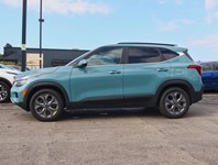 2024 Kia Seltos EX AWD