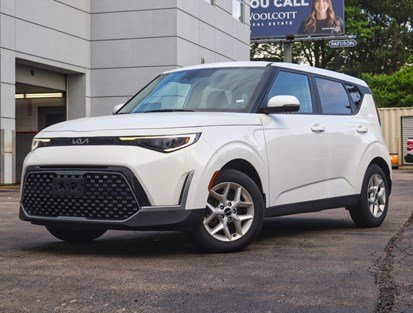2023 Kia Soul EX IVT