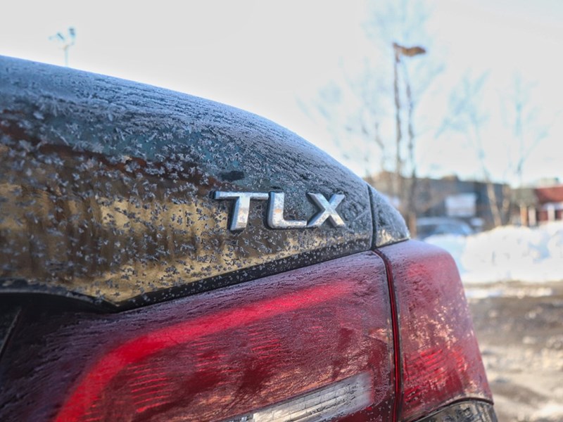 2015 Acura TLX V6 Elite AWD | Low KM!! | No Accidents | Sunroof