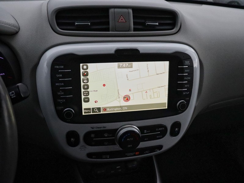 2016 Kia Soul EV 2016 Kia Soul EV — New Battery, No Accidents, All-